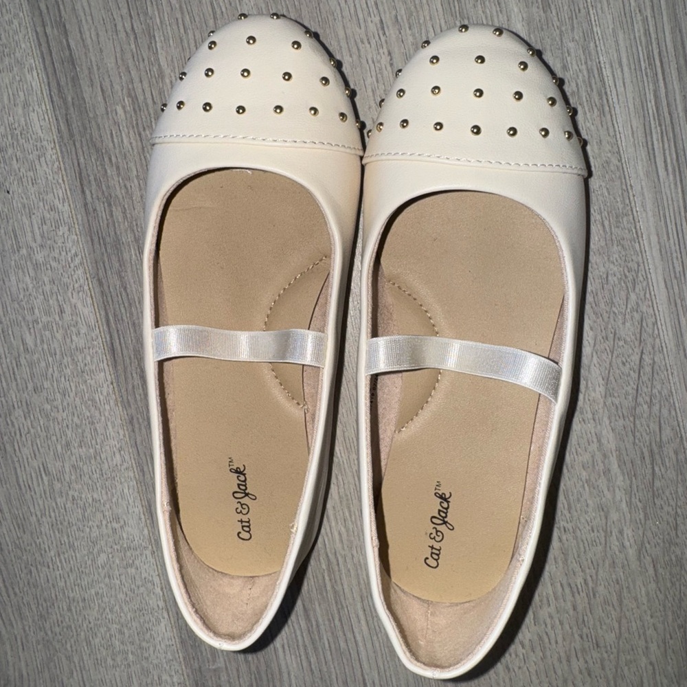 Cat and jack girls shoes- worn once!